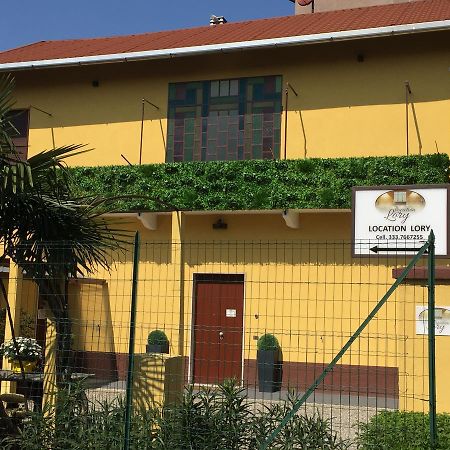 Location Lory Hotel Busto Arsizio Exterior photo