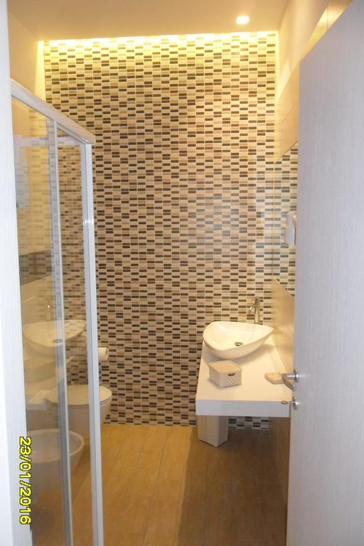 Location Lory Hotel Busto Arsizio Exterior photo